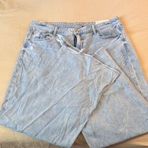 American Eagle Light Blue Denim Jeans